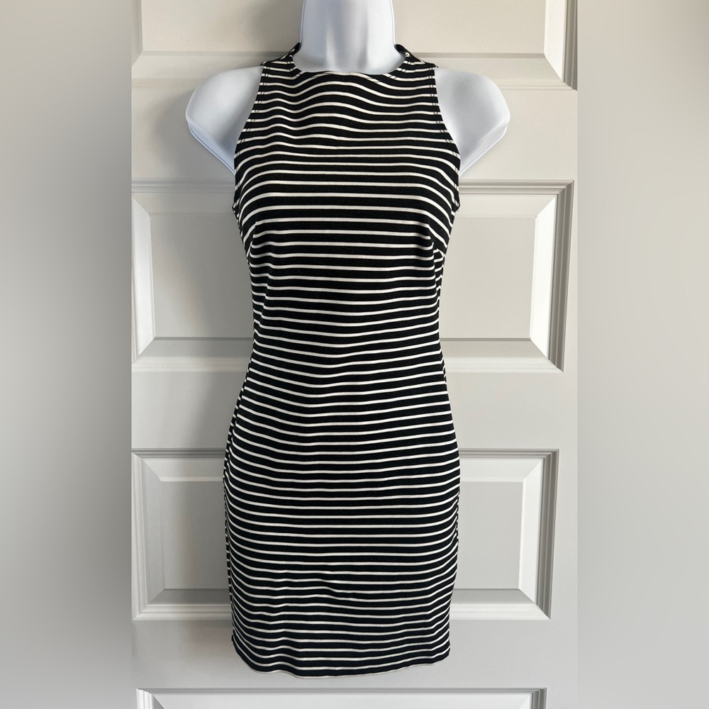 WINDSOR XS Striped Black and White Sleeveless Bodycon Dress